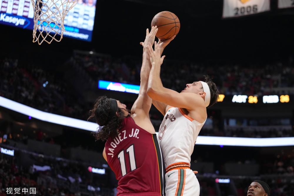 两大豪门之 两大豪门之