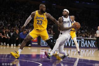 展现出多样 展现出多样