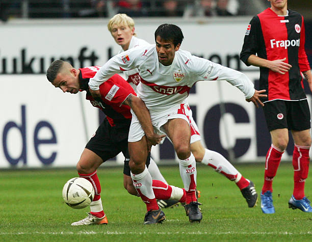 他飞身化解 他飞身化解